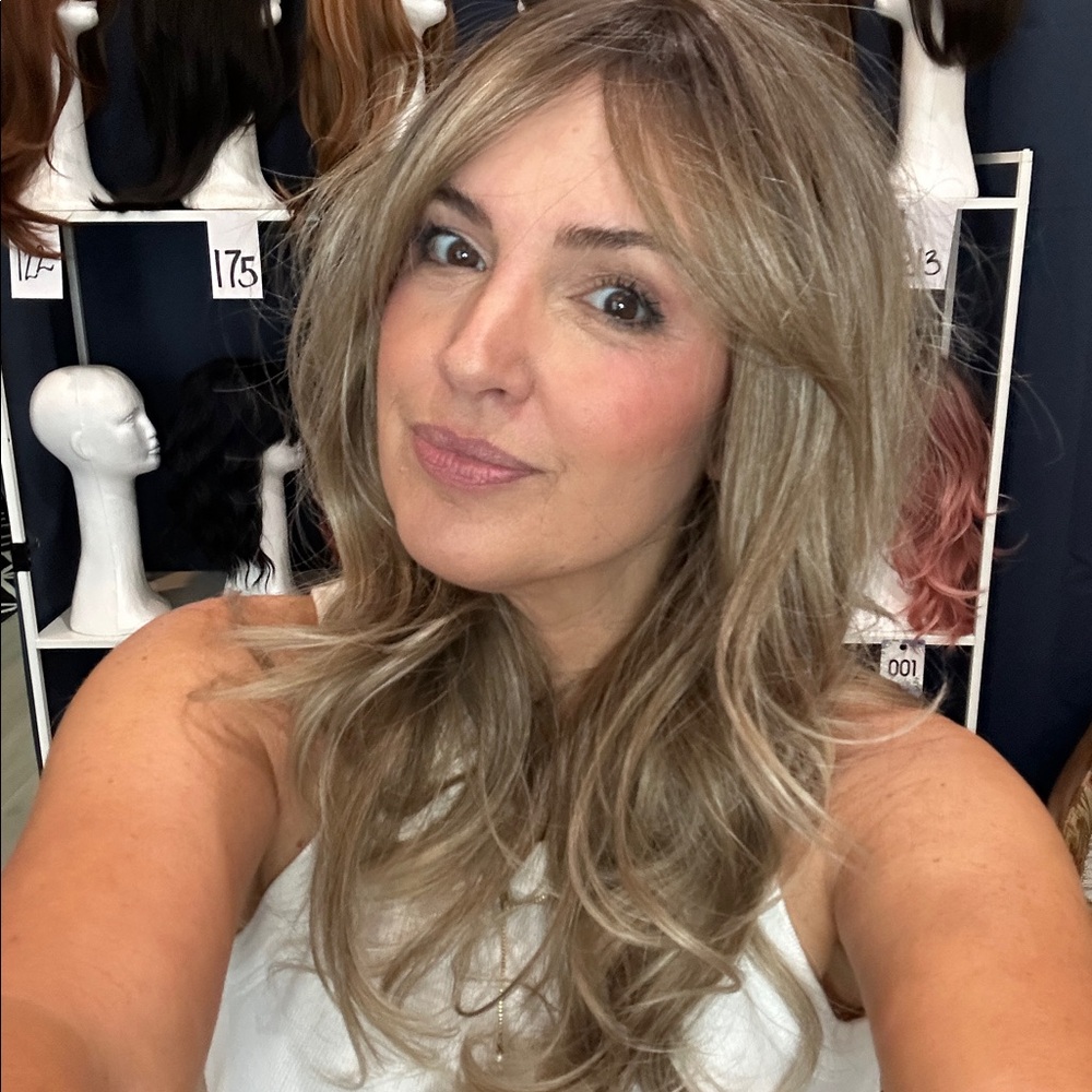 313 Toasted Almond Fringe front 22-24” wavy synthetic wig